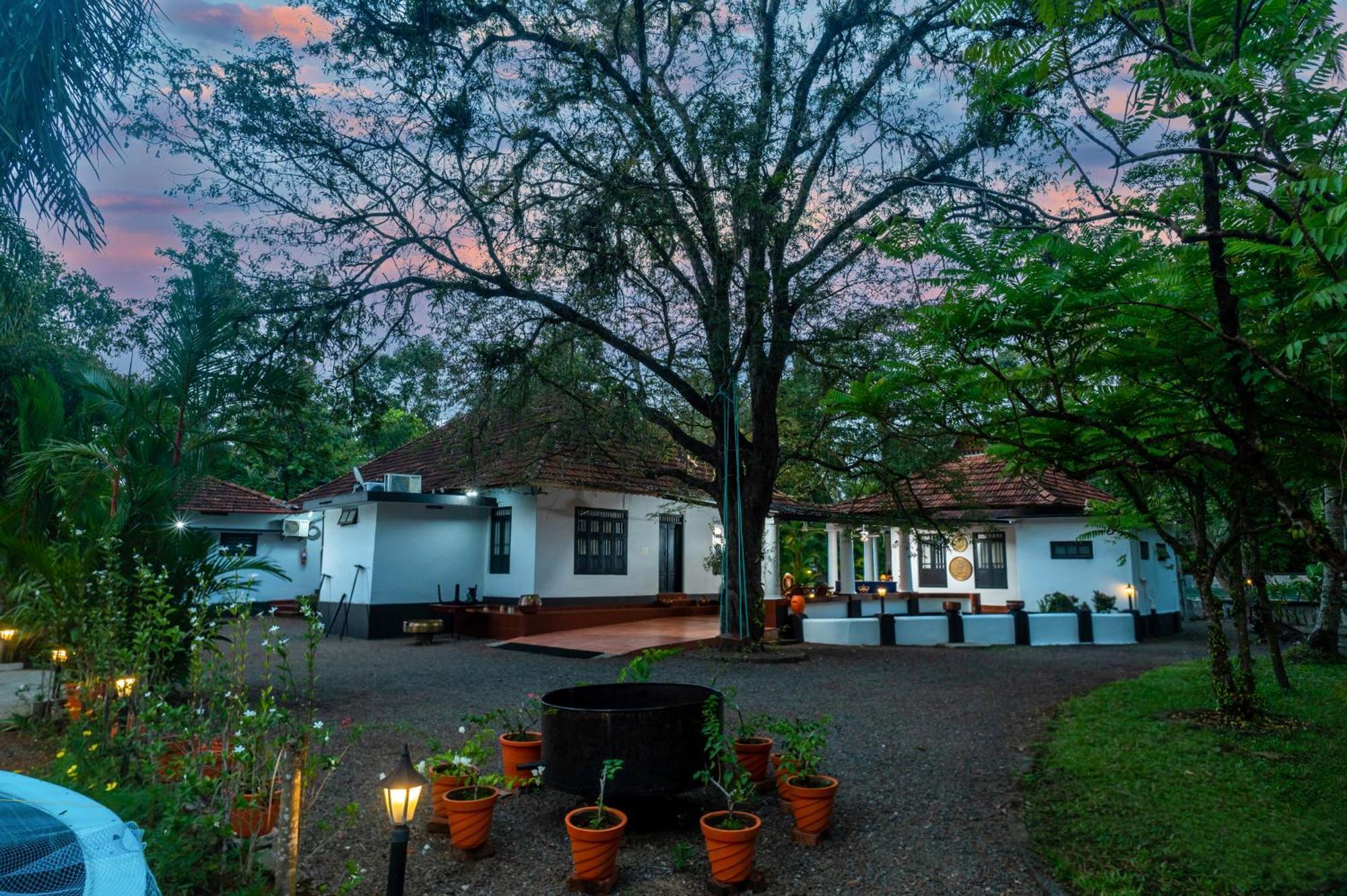 Babira Brookside Heritage Resort Kumarakom Exterior foto