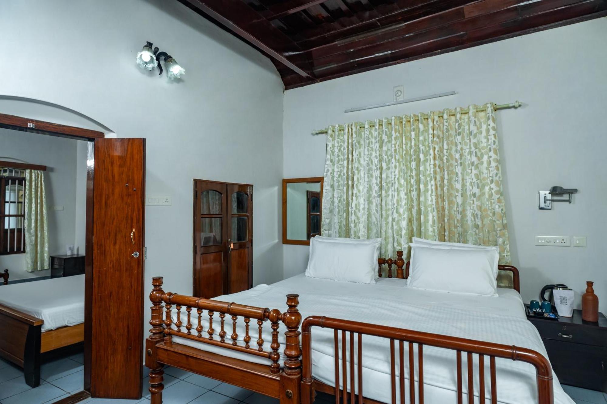 Babira Brookside Heritage Resort Kumarakom Exterior foto